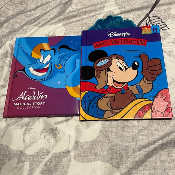 Disney books (2) - Picture 1 of 2